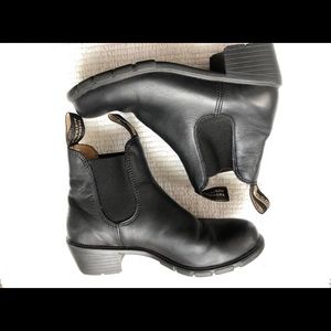 Blundstone Chelsea boots size 7.5
